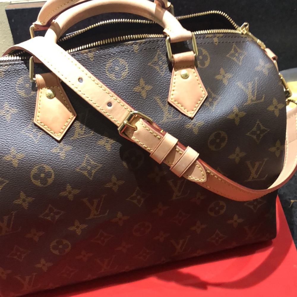 Louis Vuitton SPEEDY BANDOULIÈRE 30